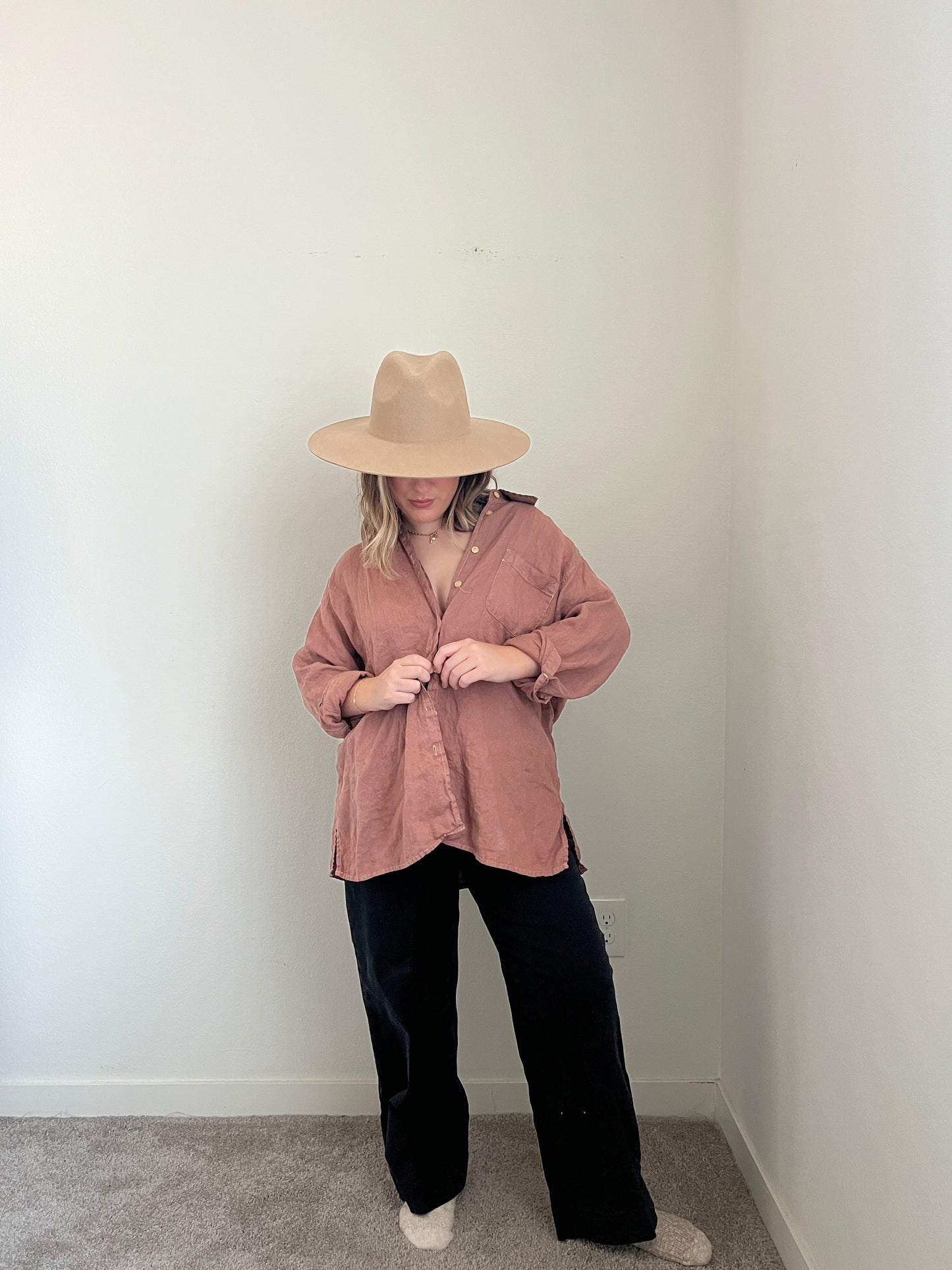 Mauve-y Linen Button Up (16P)