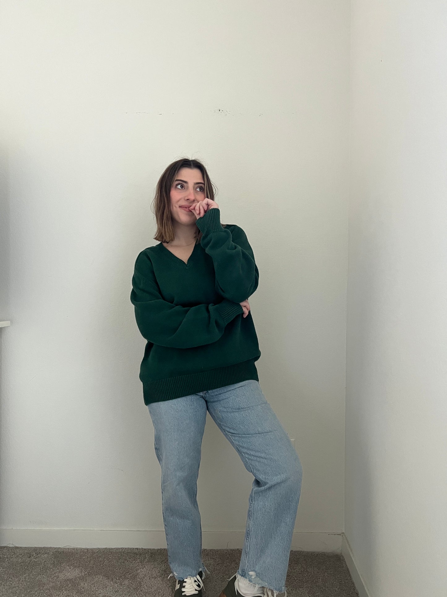 90's Green V Neck Sweater (L)