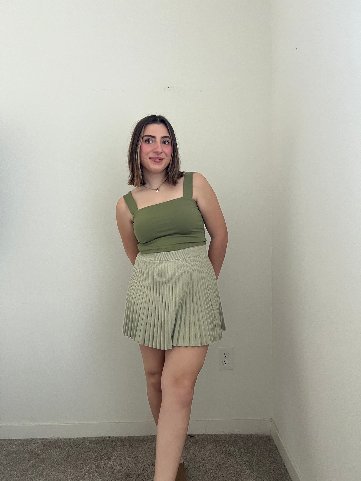 Green Pleated Mini Skirt (S)