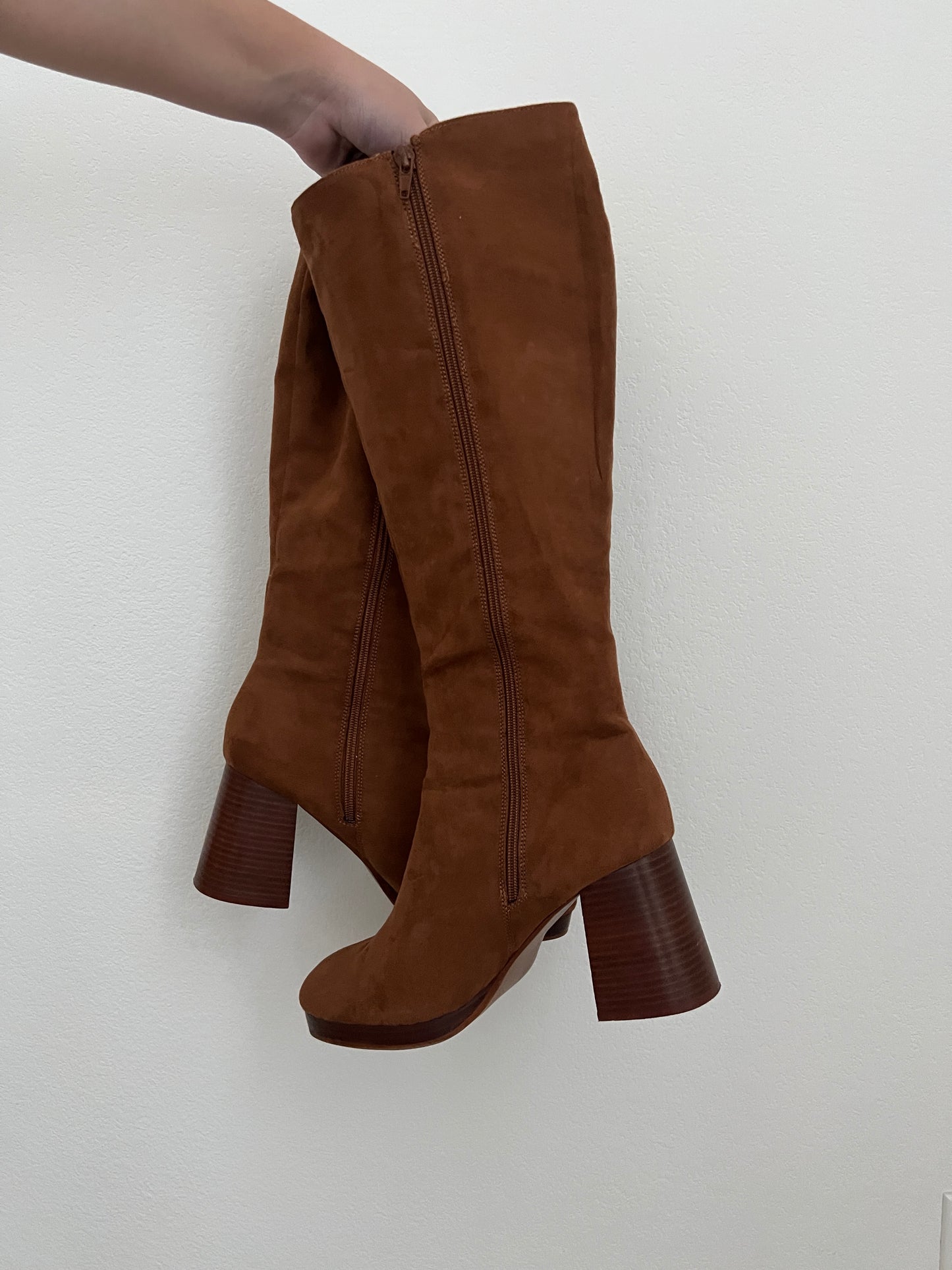 Brown Suede Knee High Boots (8)