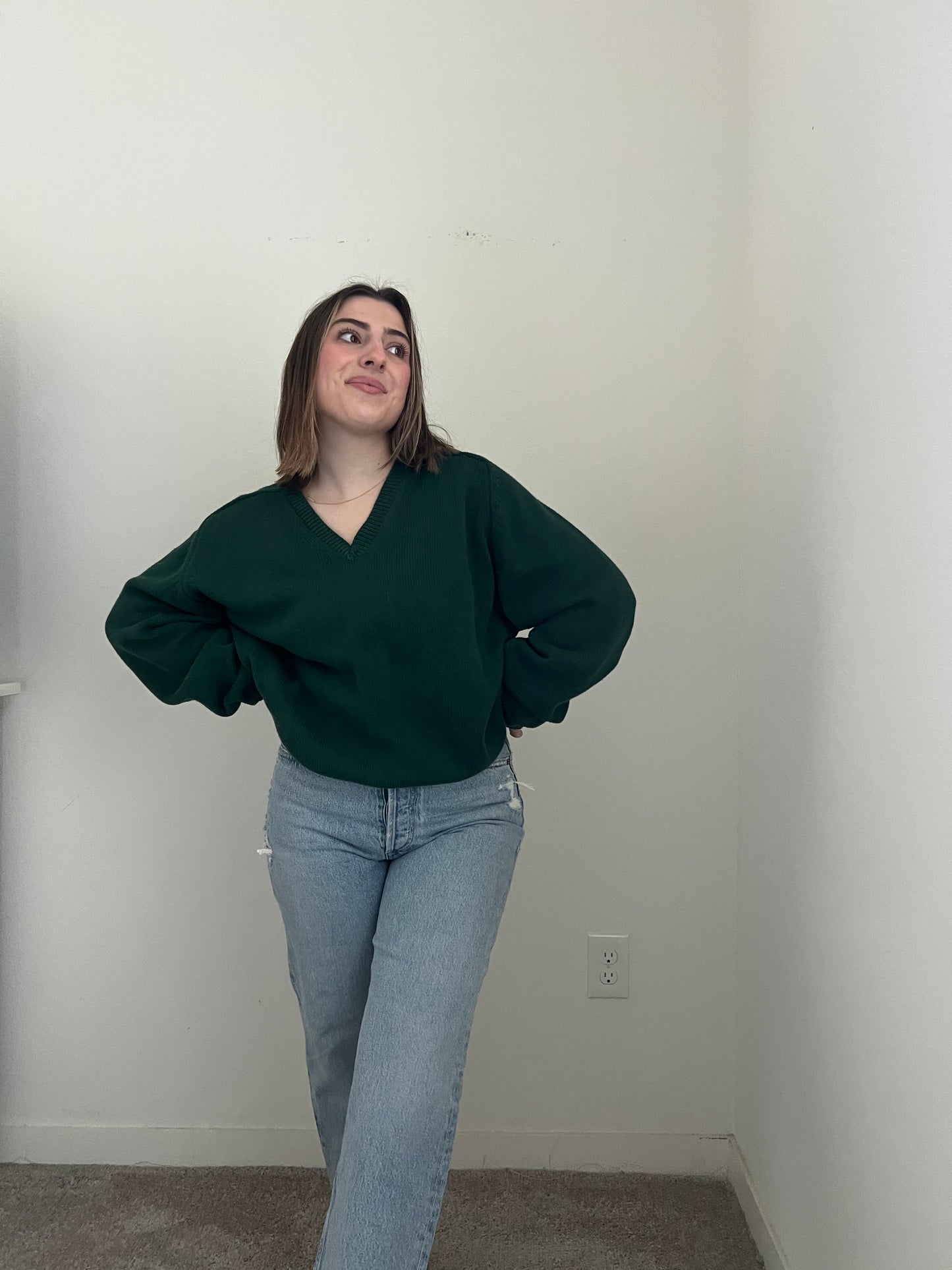 90's Green V Neck Sweater (L)