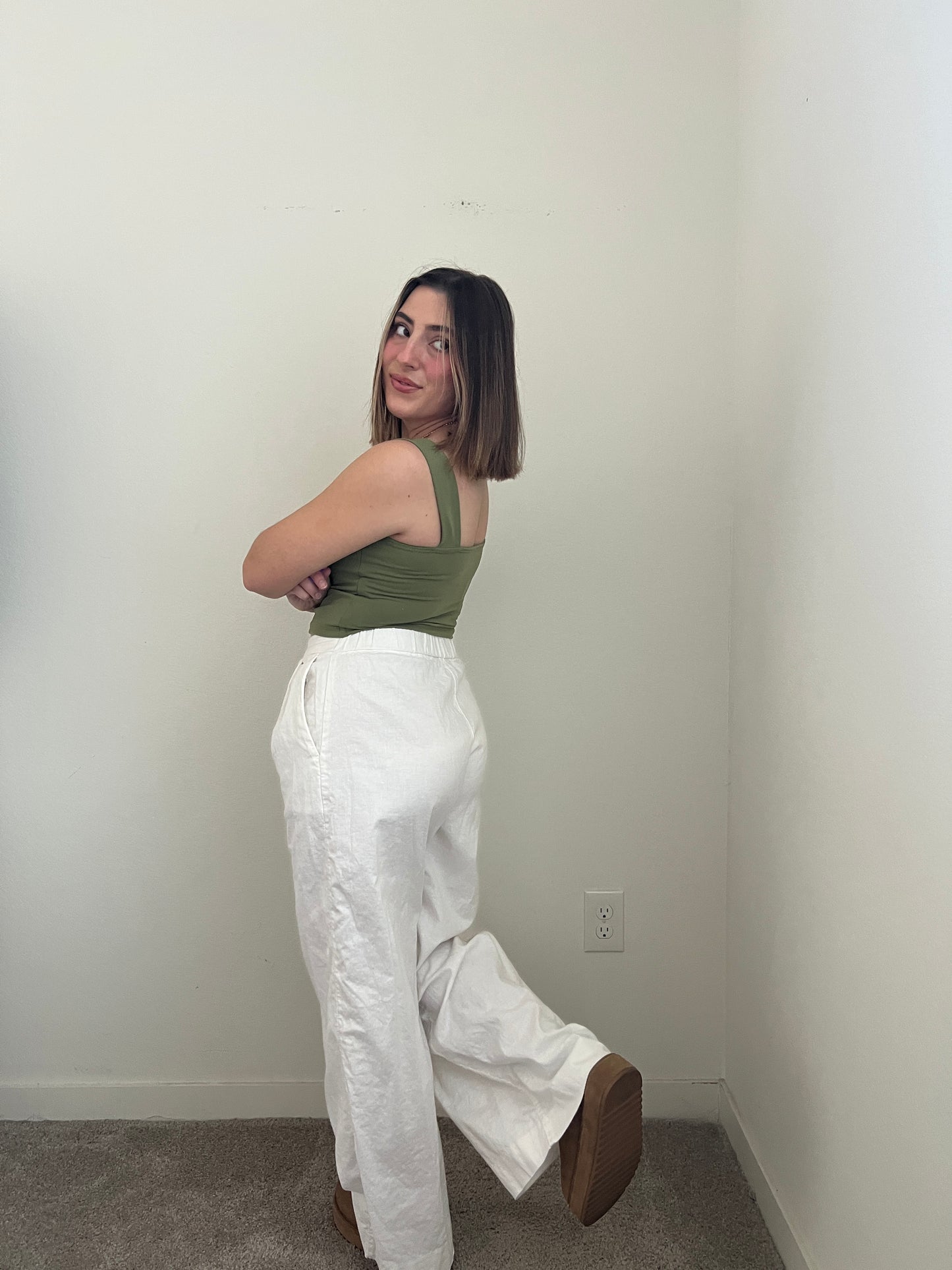 Banana Republic Wide Leg Trousers (2)