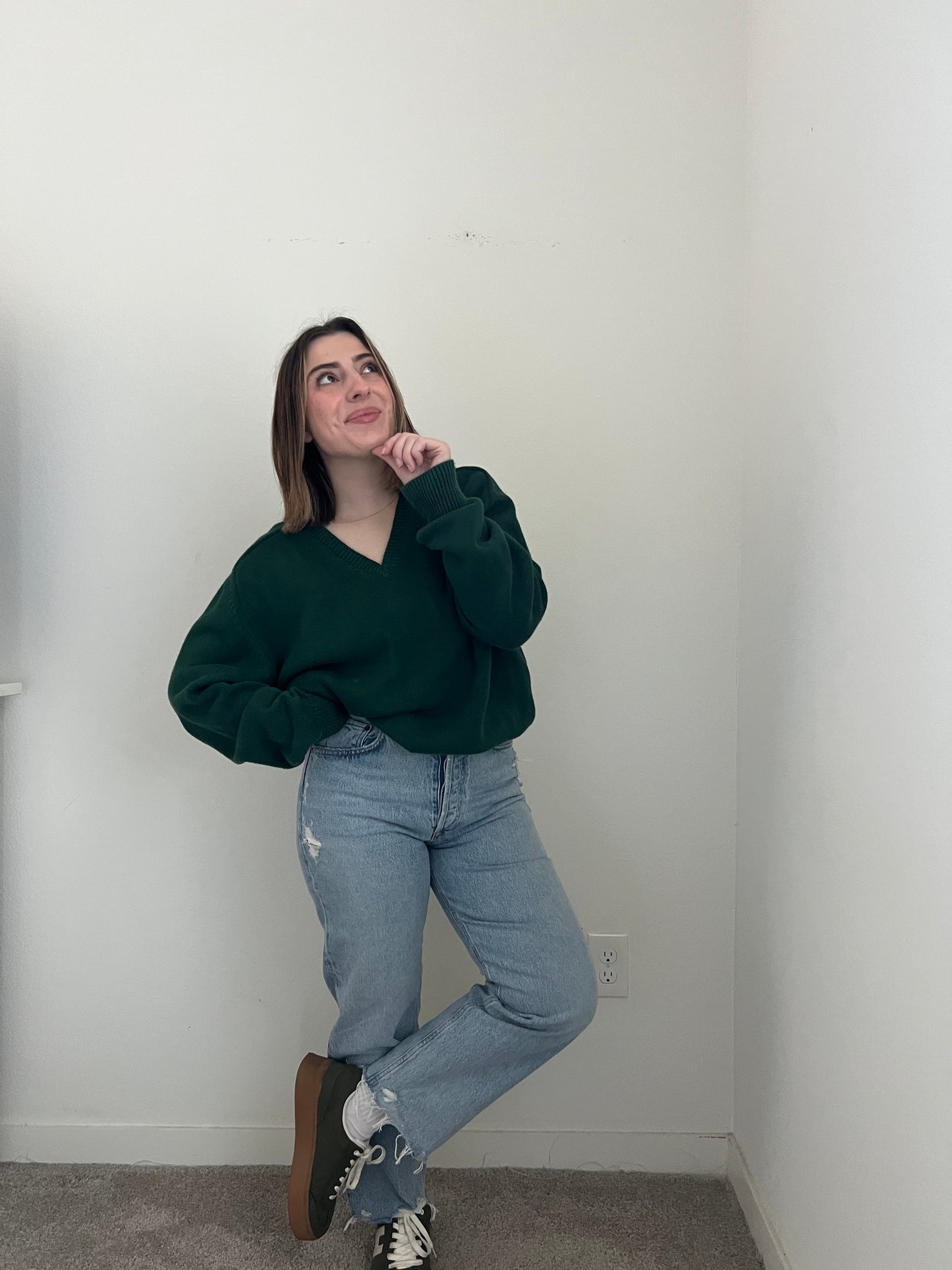 90's Green V Neck Sweater (L)